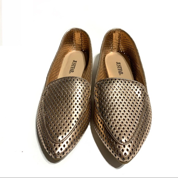 Like New JustFab Cut Out Flats Sz 5.5 - Picture 4 of 8